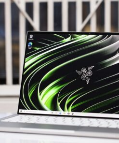 Razer Book 13 White | i7 1165G7 | Intel Iris Xe | Touch